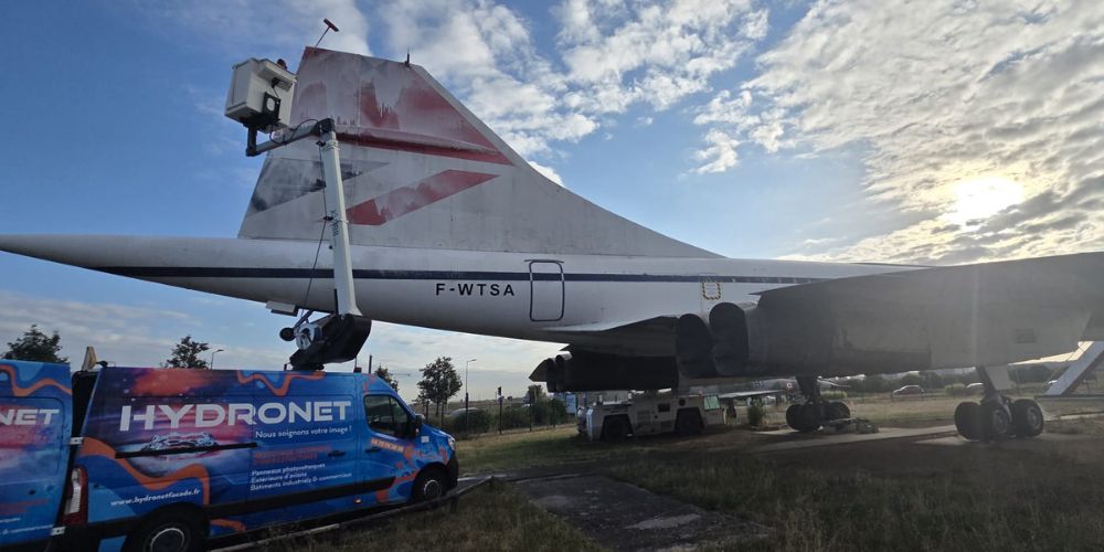 nettoyage d'avion le Concorde par l'entreprise Hydronet